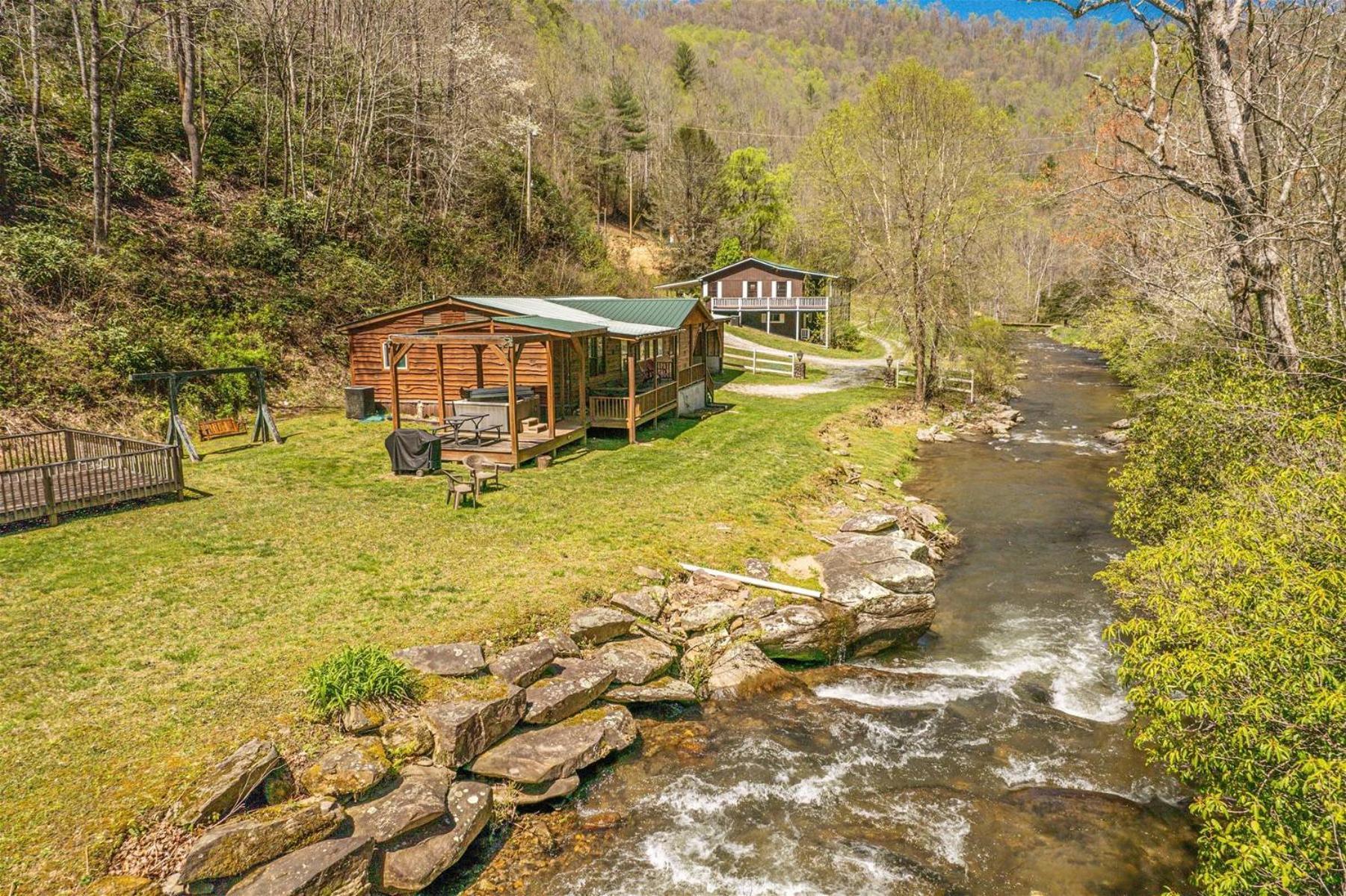 Waterfall Hideaway Villa Bryson City Kültér fotó