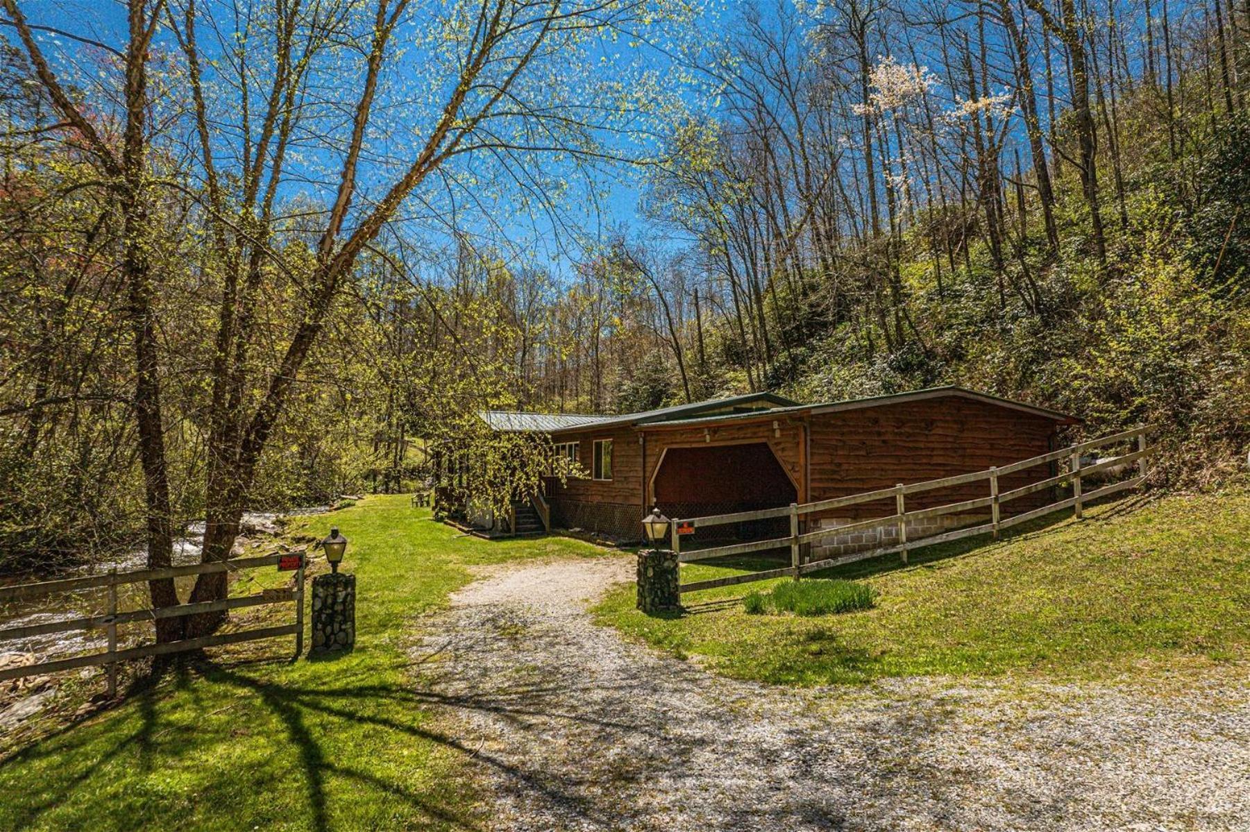 Waterfall Hideaway Villa Bryson City Kültér fotó